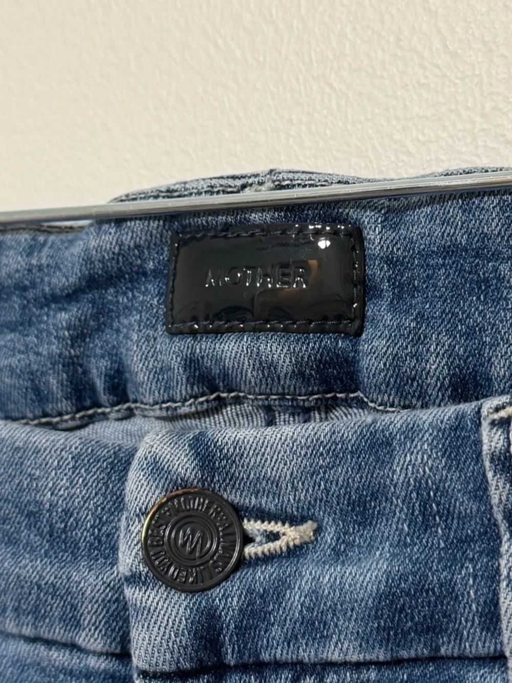 MOTHER The Looker Ankle Denim Size 30 Women’s We the Animals Wash